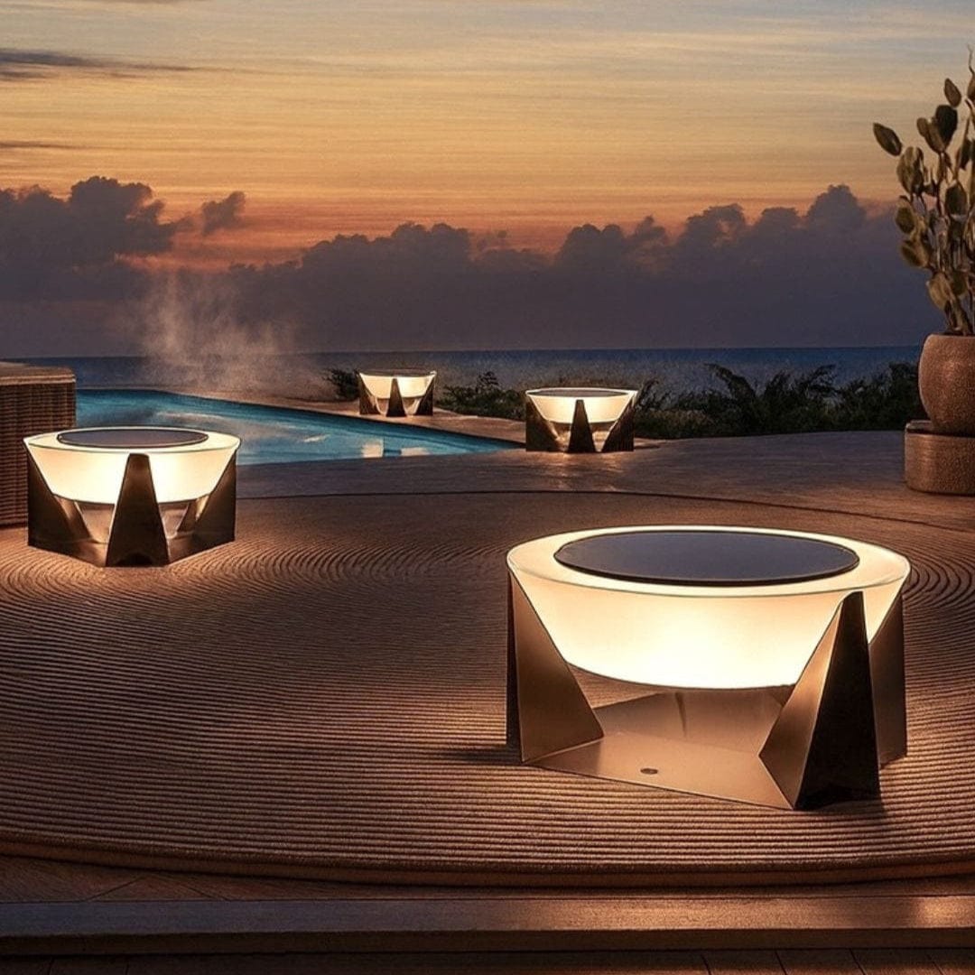 Landing Light (Outdoor Solar)