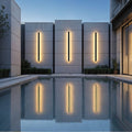 Outdoor Sleek Wall Light