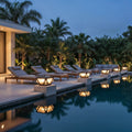 Glow Beam Outdoor Light (Solar)